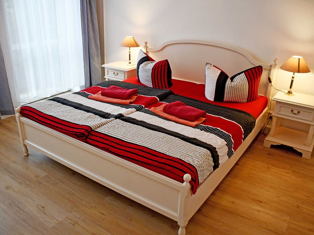 08 Juniorsuite mit Balkon (2-Raum)