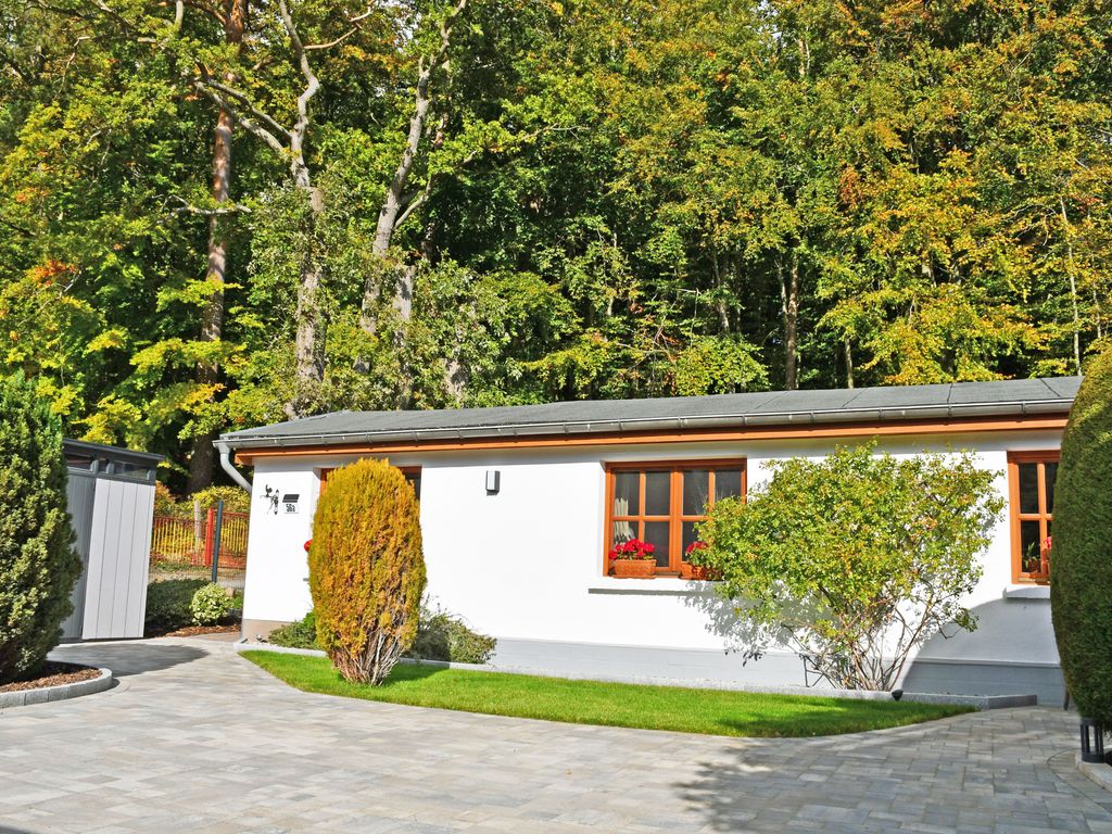 Ferienwohnung mit Terrasse an der Granitz detail 2