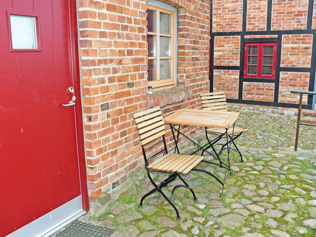 02 Ferienwohnung Schlüsselblume mit Seeblick - Haus am Höft in Gager mit Seeblick und Sauna detail 4
