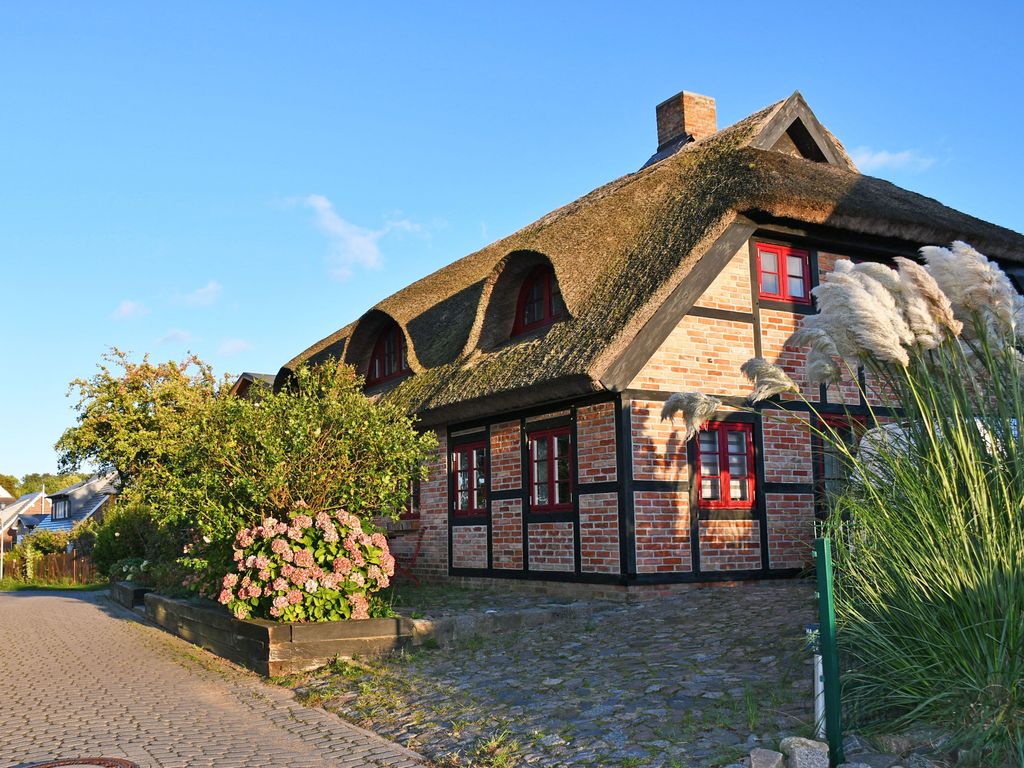 Haus am Höft in Gager mit Seeblick und Sauna