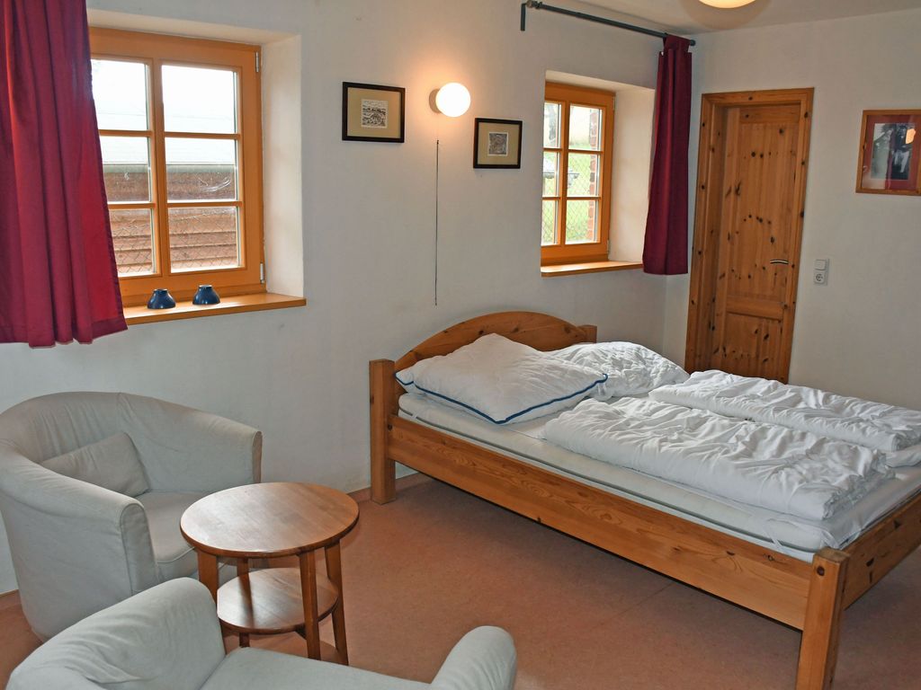01 Ferienwohnung Gänseblümchen mit Seeblick - Haus am Höft in Gager mit Seeblick und Sauna detail 1