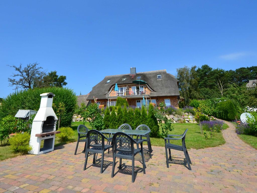 8a Reet-Hausteil Sonnenkliff OG 3 Schlafzi. - Reetdach-Ferienwohnungen 8 Kröning detail 2