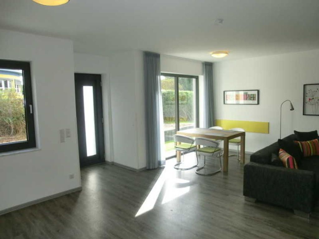 Kleeblatt Wohnung Gelb - Kleeblatthaus Putbus/Rügen- 3 komfortable Ferienwohnungen detail 1