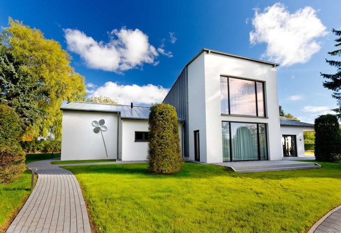 Kleeblatthaus Putbus/Rügen- 3 komfortable Ferienwohnungen