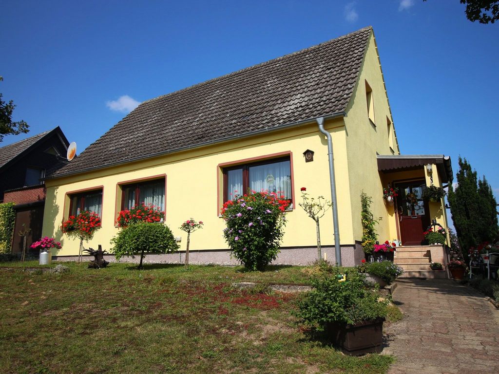 ruhig gelegene Ferienwohnung in Tilzow detail 1