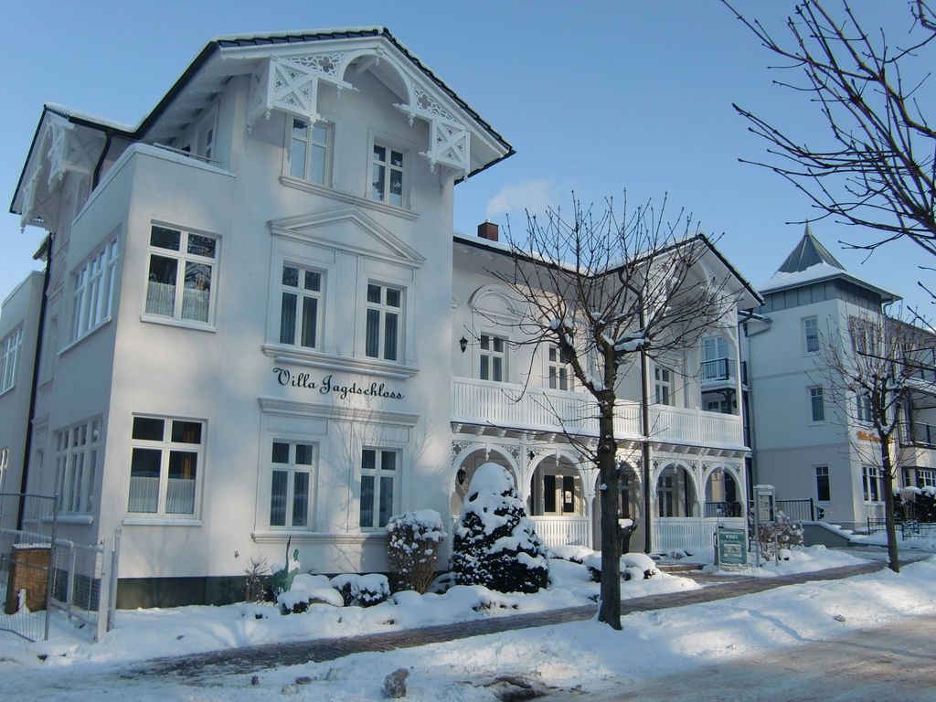 Villa Jagdschloss detail 2