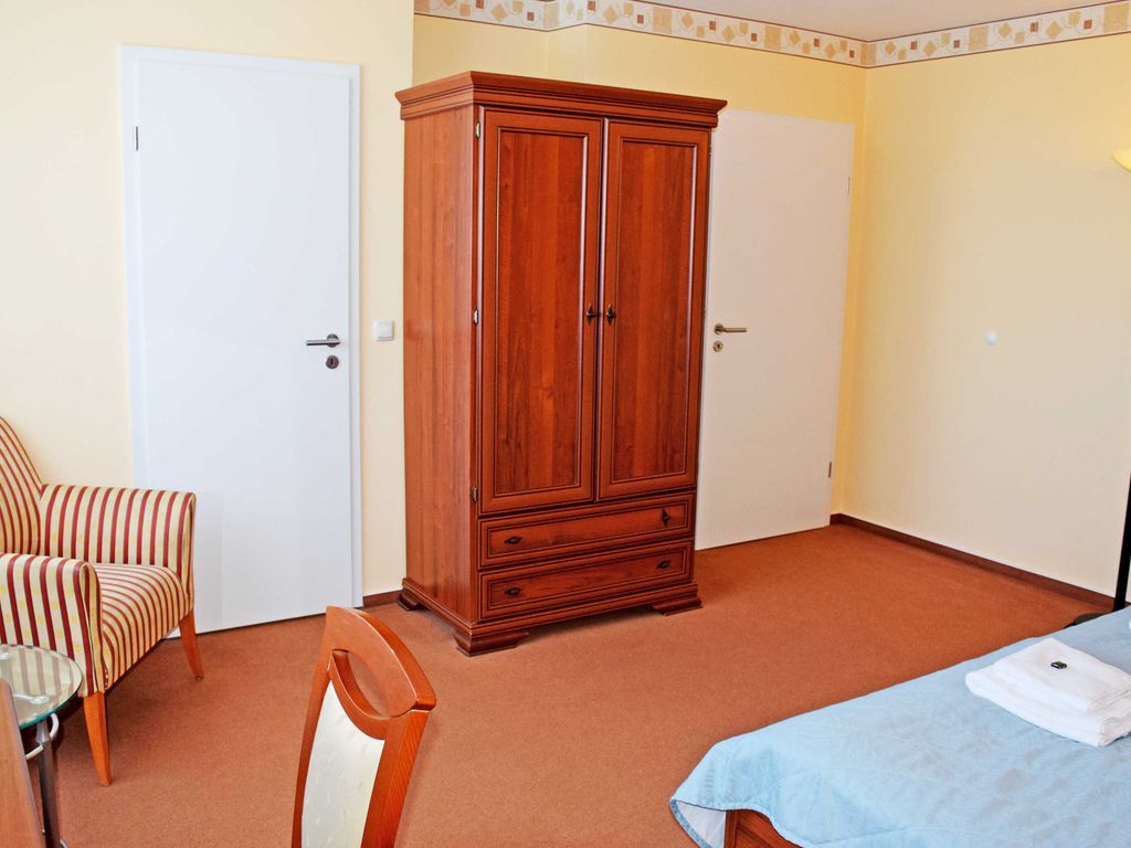 12 Doppelzimmer B - Das kleine Hotel auf Mönchgut! detail 3