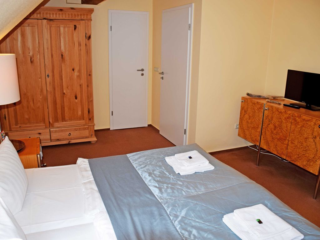 07 Doppelzimmer B - Das kleine Hotel auf Mönchgut! detail 2