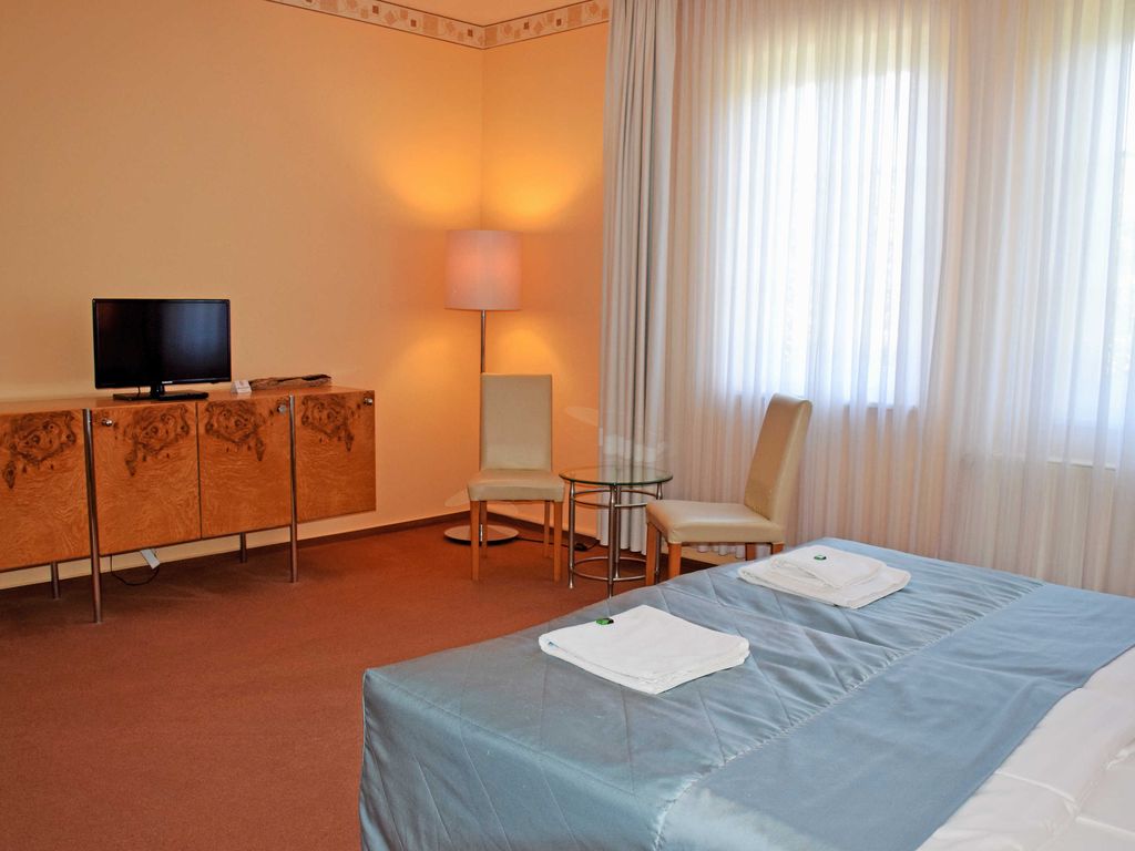 10 Doppelzimmer B - Das kleine Hotel auf Mönchgut! detail 2