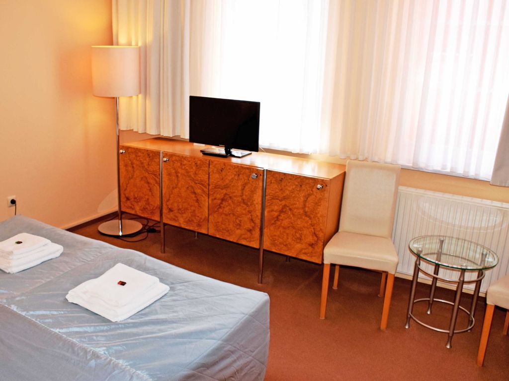 01 Doppelzimmer B - Das kleine Hotel auf Mönchgut! detail 2