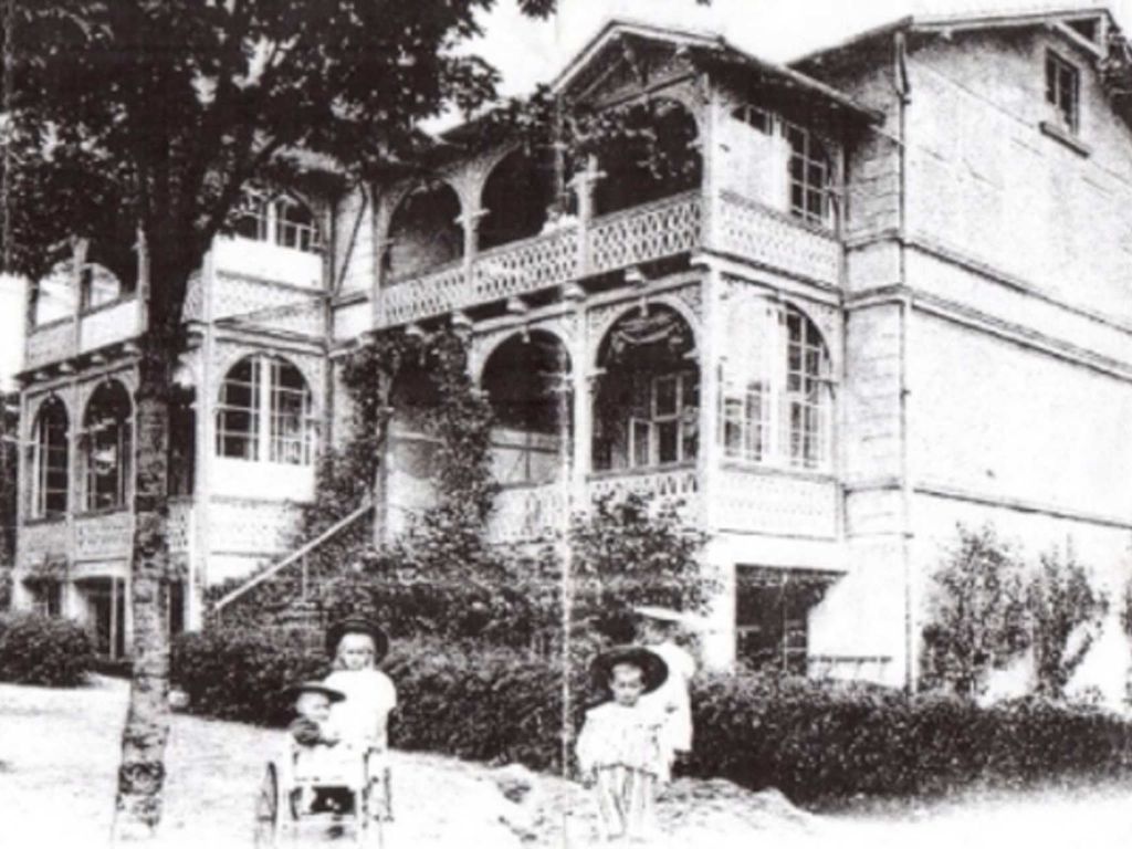 Villa Fanny detail 2