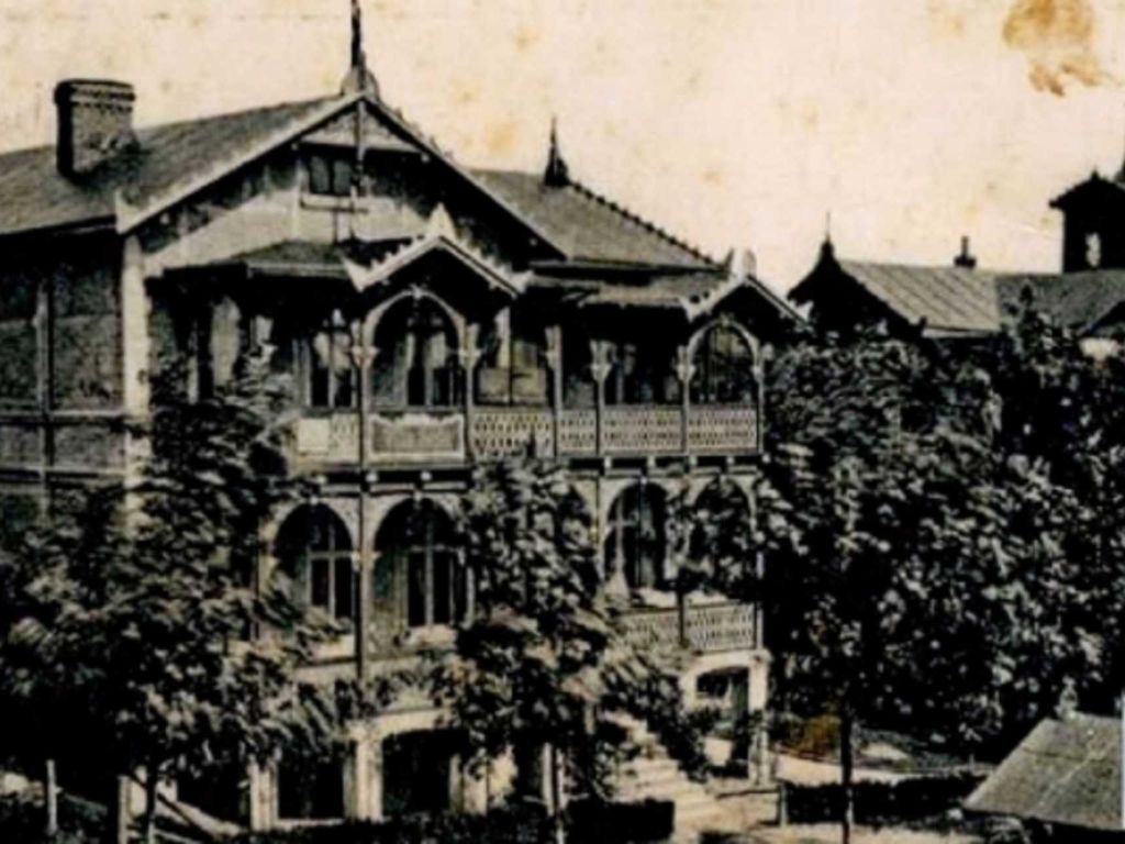 Villa Fanny detail 1