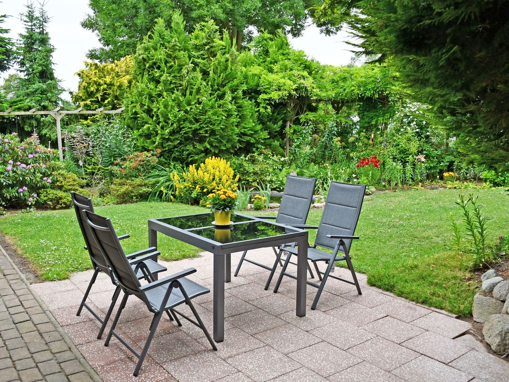 Jasmunder Ferienwohnung mit Terrasse detail 2