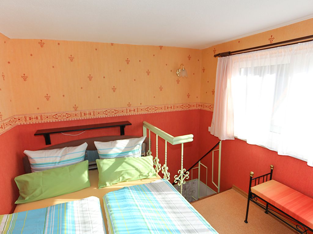 Ferienwohnung - Ferienhaus & Ferienwohnung am Burgwall bei Familie Möller detail 2