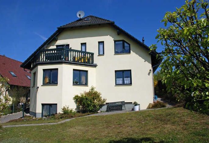 großes Ferienhaus mit Terrasse am Granitzwald