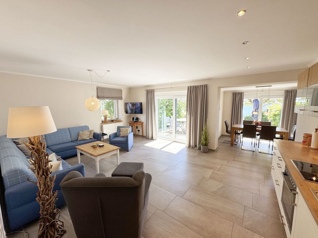 Ferienwohnung 01 mit Südterrasse und Meerblick - P: Zollhaus Klein Zicker - exklusive Wohnungen mit Meerblick detail 3