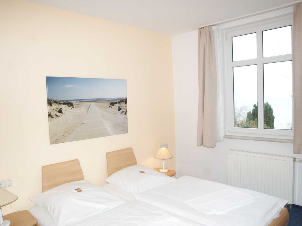 Residenz Seeblick 18 mit Balkon und Ostseeblick detail 3