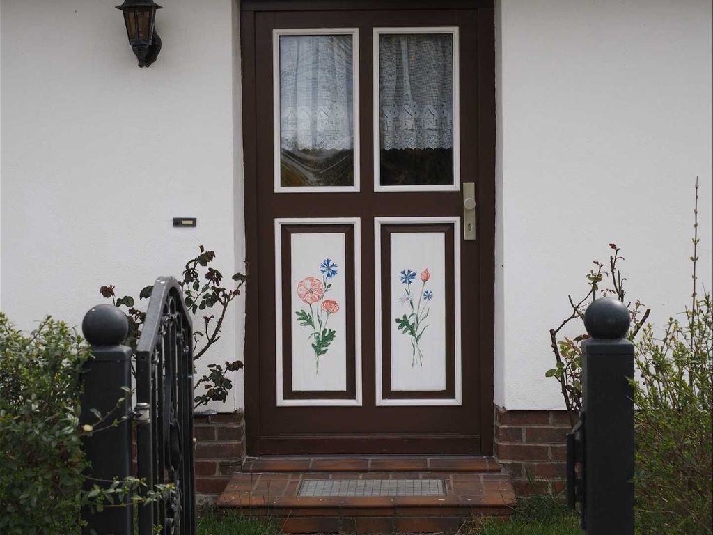 Ferienwohnung unterm Reetdach in idyllischer Lage detail 2