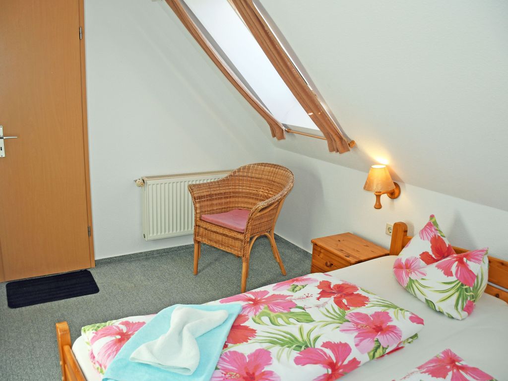 09 FAMILIENAPPARTEMENT mit Balkon und Seeblick - DEB 006 Pension Seeperle detail 1