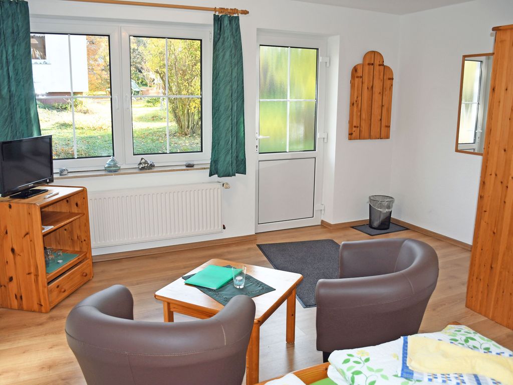 01 Doppelzimmer mit Terrasse - DEB 006 Pension Seeperle detail 3
