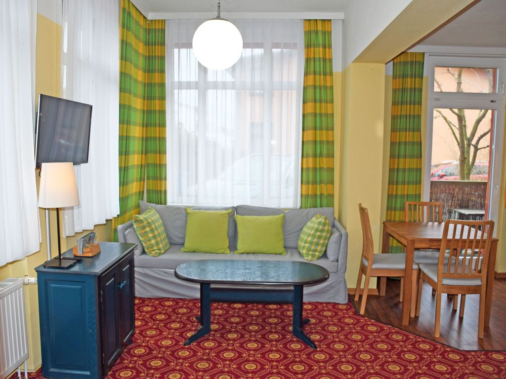 04 Ferienappartement mit Balkon