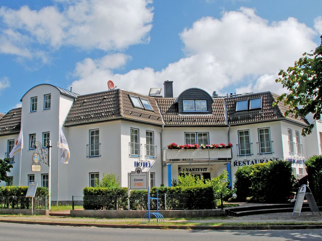 DEB 021 Hotel in Juliusruh auf Rügen detail 1