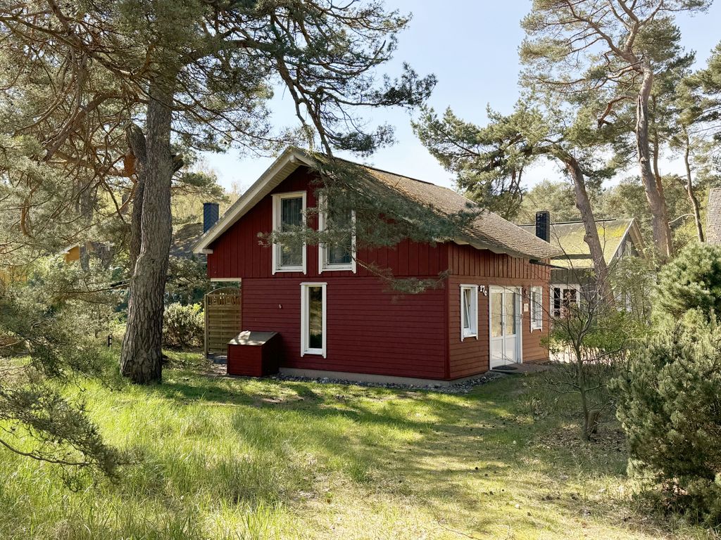 W: Strandhaus Dünenweg 17c mit Terrasse/Kamin detail 1