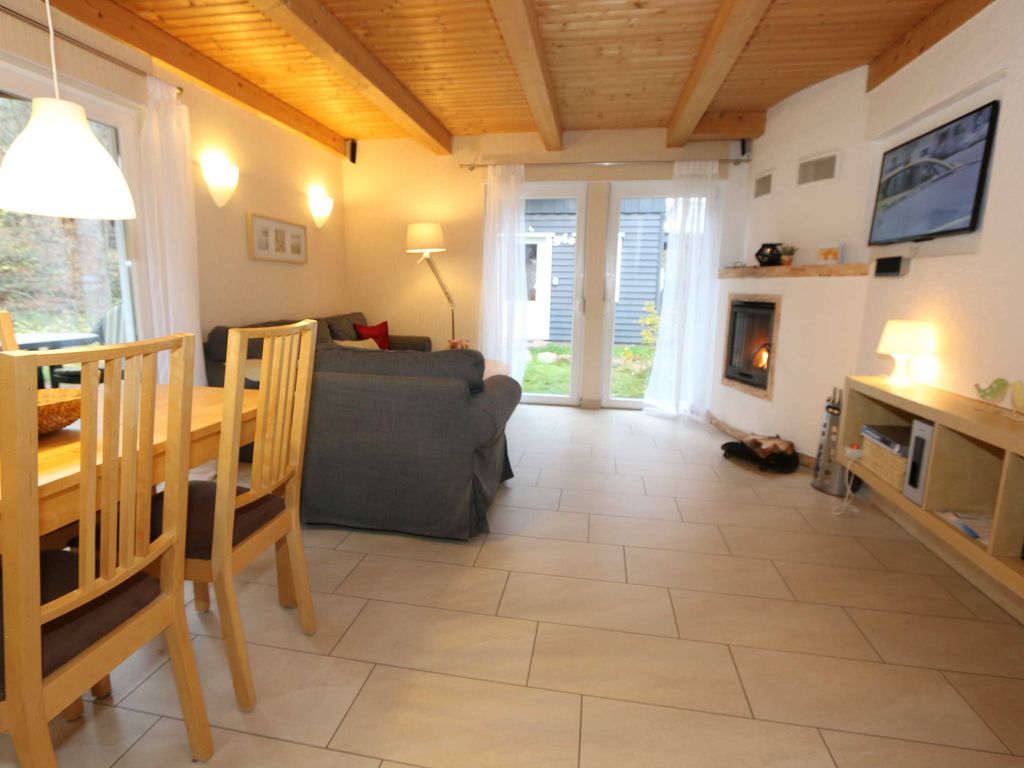 Doppelhaus Nr. 54d mit Terrasse & Balkon