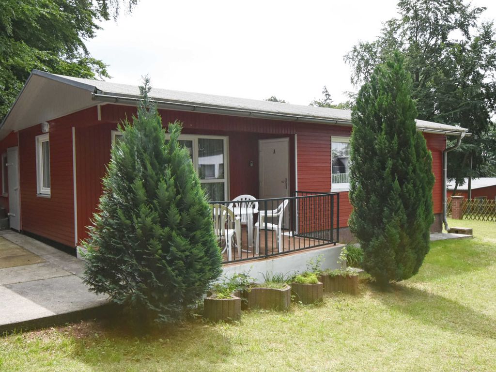 Ferienbungalow A - Ferienbungalows am Rand des Buchenwaldes im Ostseebad Sellin detail 2