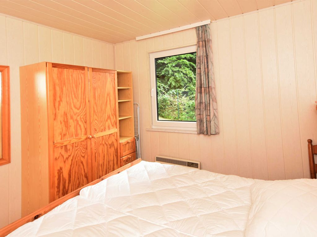 Ferienbungalow A - Ferienbungalows am Rand des Buchenwaldes im Ostseebad Sellin detail 3
