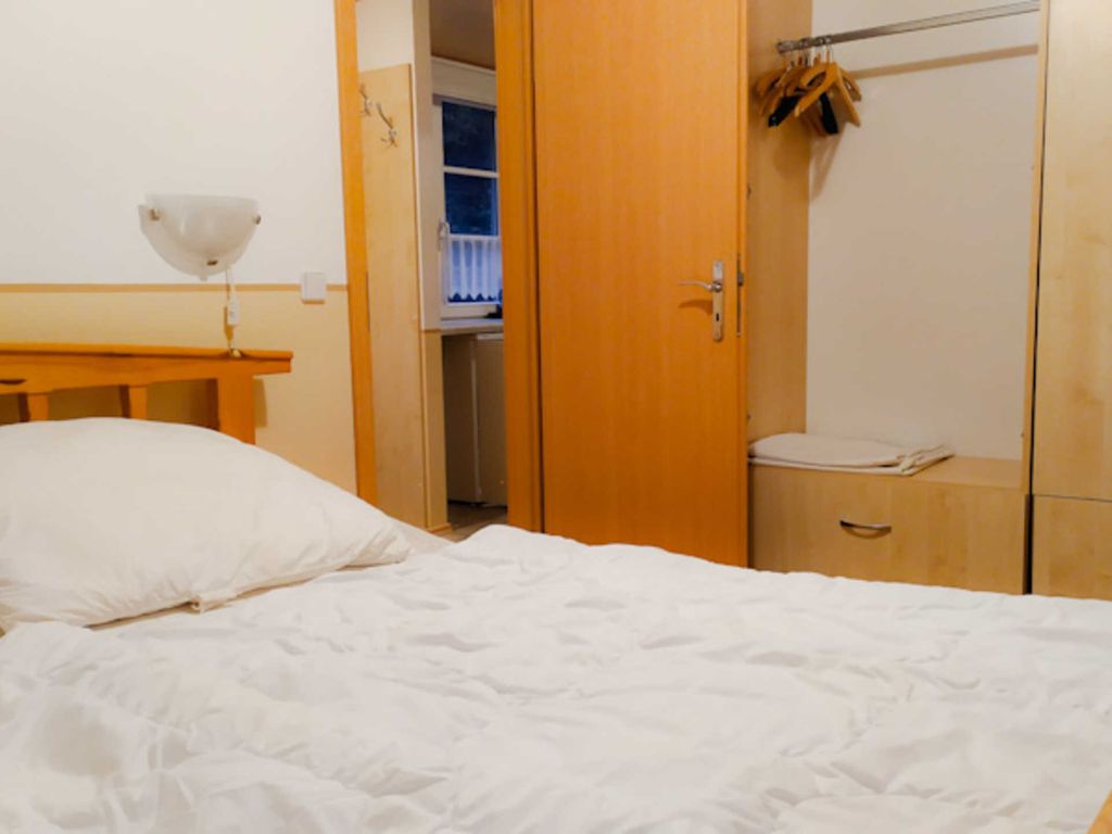 Ferienbungalow D - Ferienbungalows am Rand des Buchenwaldes im Ostseebad Sellin detail 4