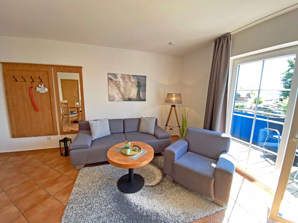 Haus 2 Fewo 10  Am Selliner See mit Balkon - A: Ferienwohnung 01 & 10 Am Selliner See detail 3