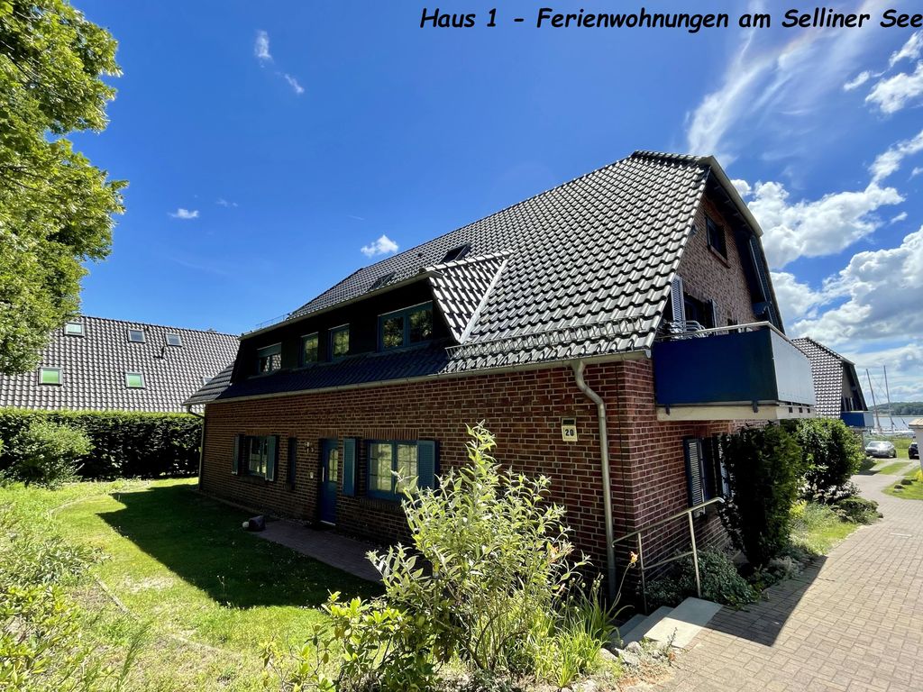 A: Ferienwohnung 01 & 10 Am Selliner See