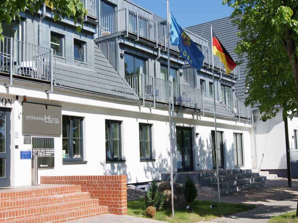 Strandhotel Dranske detail 1