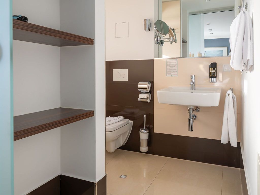 Doppelzimmer See - Strandhotel Dranske detail 1