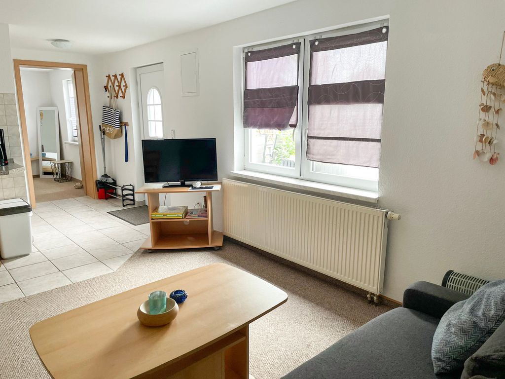 Wohnung 02 - Ferienwohnungen Altenkirchen detail 1
