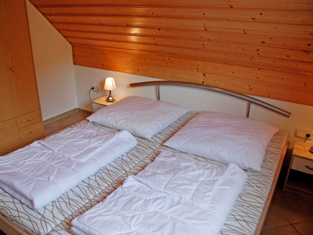03 Ferienwohnung (H)