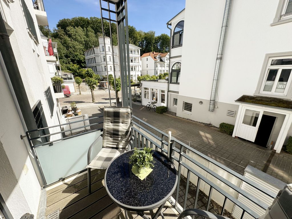 MR: Villa Lena Whg. 03 mit Balkon detail 3