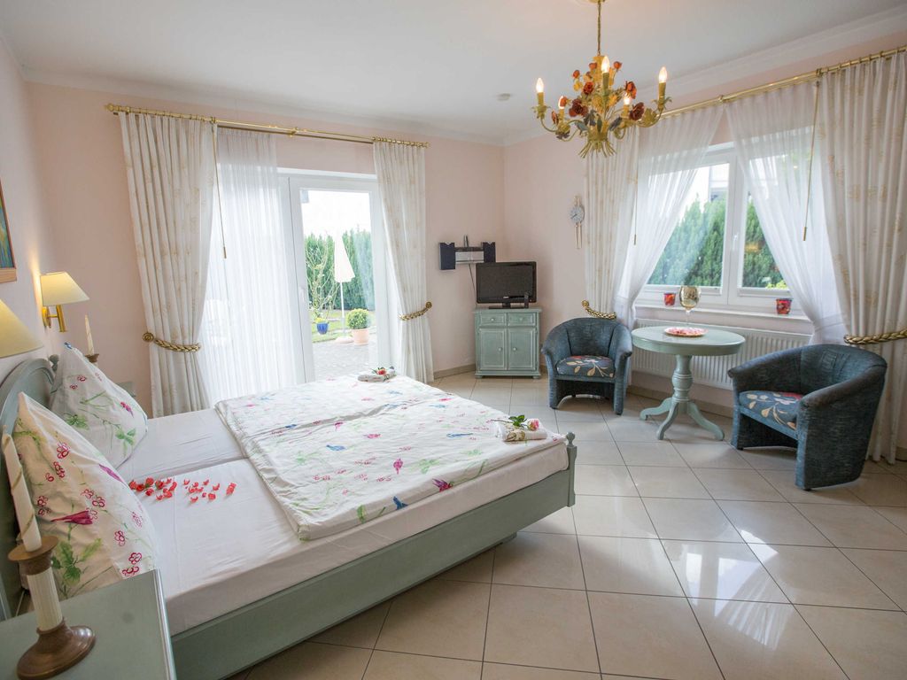 Apartment 2 mit Terasse