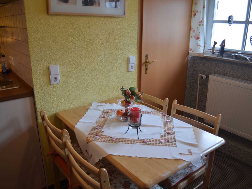 Ferienwohnung Nr. 07 (1. Etage) - Pension Ritter - in ruhiger Lage von Groß Zicker detail 4