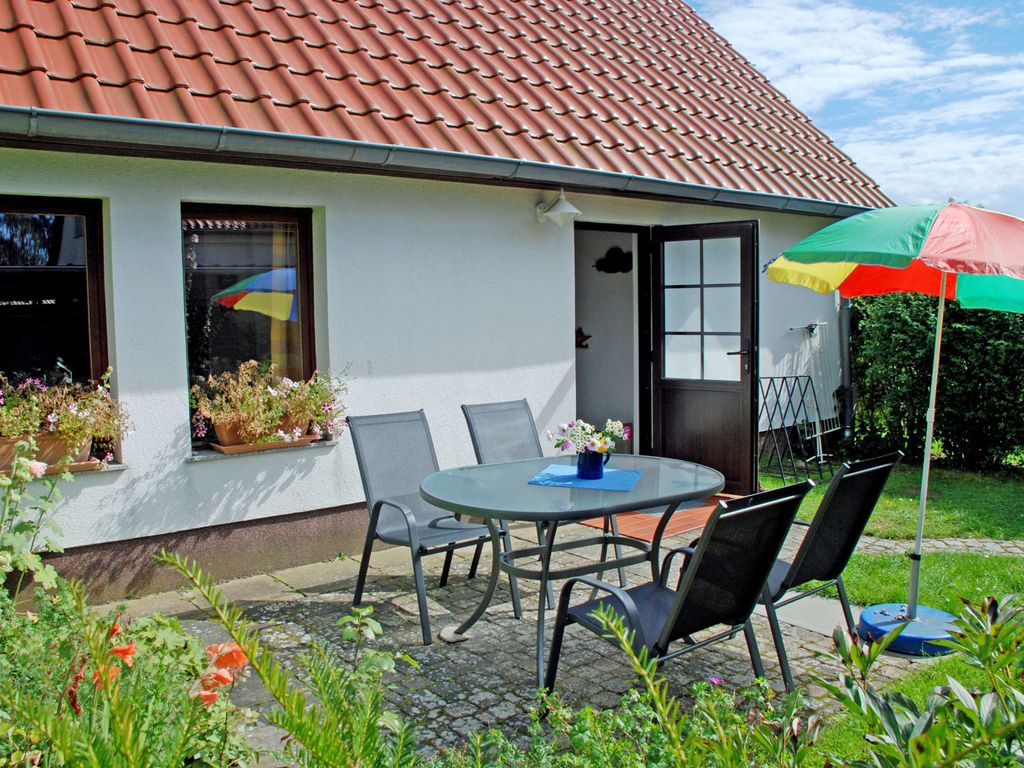 Ferienhaus in Lauterbach mit Terrasse und Kachelofen