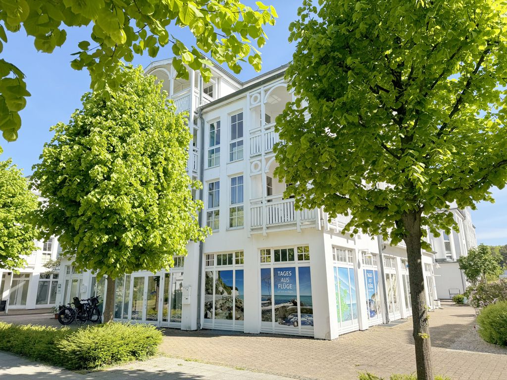 F: Seepark Sellin - Haus Moritzdorf Whg 447 mit Balkon detail 1