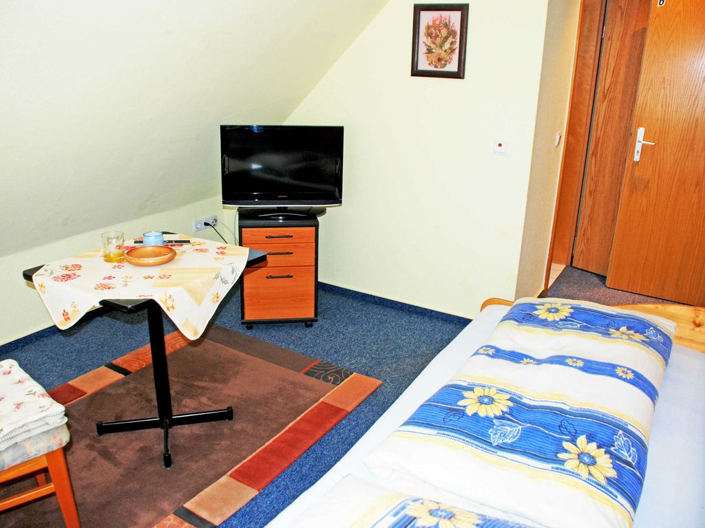 06 Einzelzimmer - Pension mit Frühstück im Ostseebad Baabe detail 1