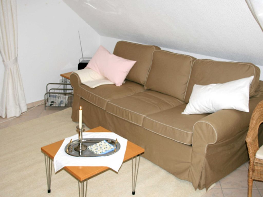 Ferienwohnung mit Sonnenbalkon 01 - Gästehaus Kapitän Winston detail 1