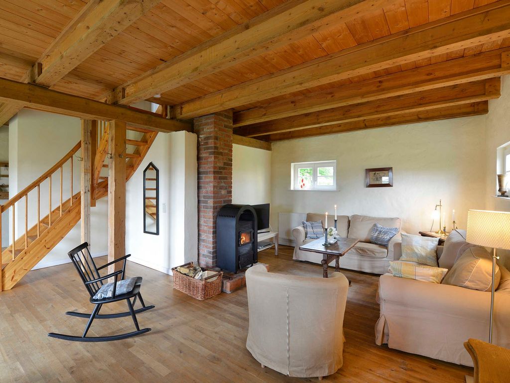 Ferienhaus Remise für 6 Personen mit großer Terrasse - Gut Grubnow Rügen detail 1