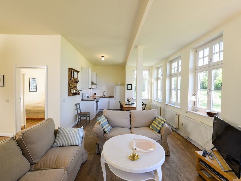 Ferienwohnung 4 für 4 Personen am Wasser - Gut Grubnow Rügen detail 2