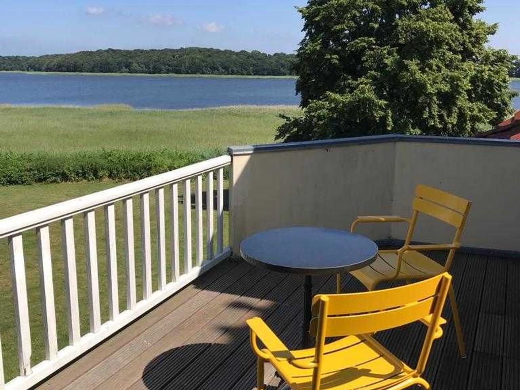 Ferienwohnung 6 mit Seeblick und Balkon 2 Personen