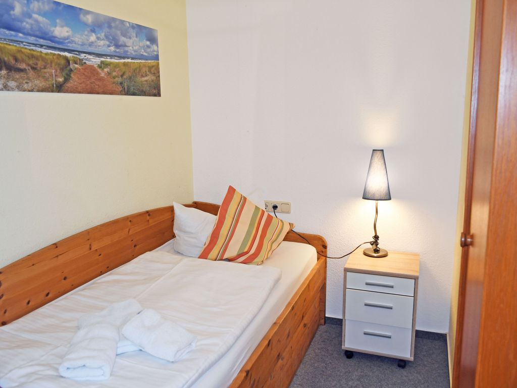 1 - Raum-Ferienwohnung 41 - Ferienwohnungen im Appartementhaus Sellin detail 4