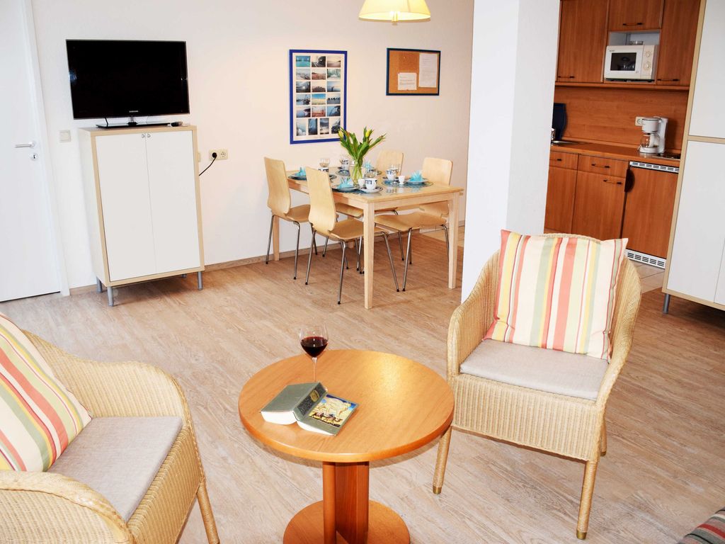 2-Raumferienwohnungen Balkon 4P 35 - Ferienwohnungen im Appartementhaus Sellin detail 4