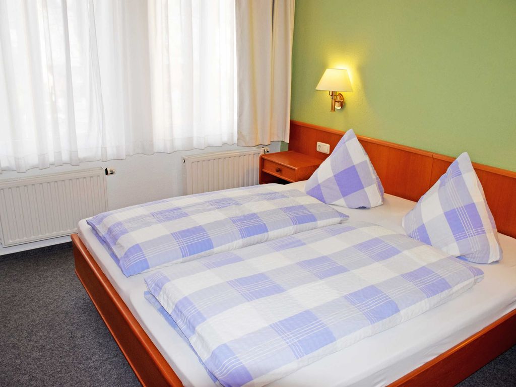 2-Raumferienwohnungen Balkon 4P 35 - Ferienwohnungen im Appartementhaus Sellin detail 1